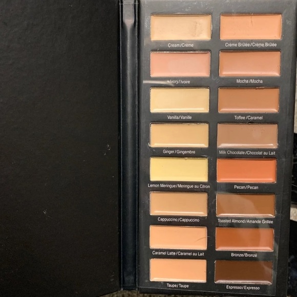 Make Up - Picture 2 of 8